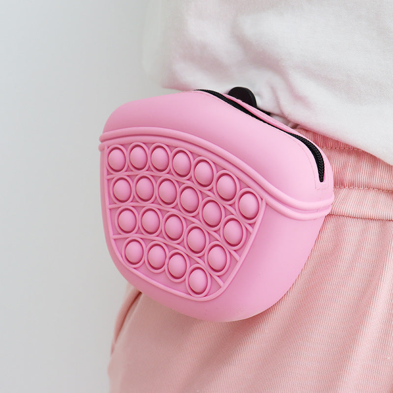 Silicone Feed  Treat Pouch