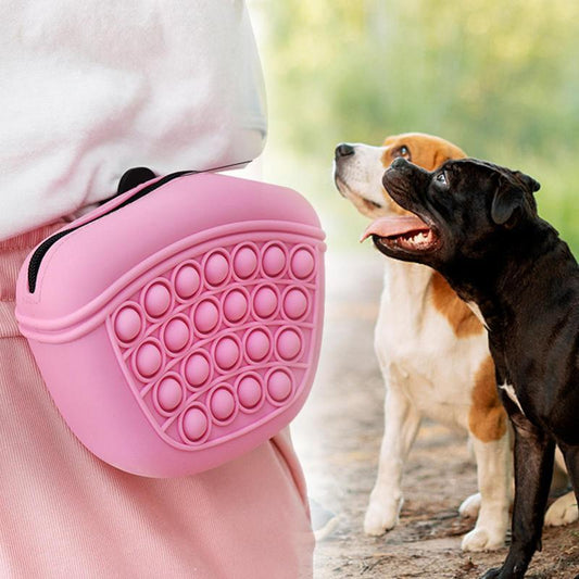 Silicone Feed  Treat Pouch